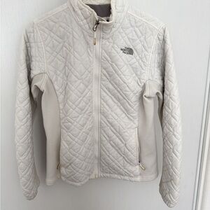 Women’s Quilted North Face Puffer Jacket
